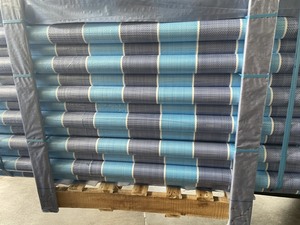 Rouleau de bâche PE tissé en HDPE du fabricant vietnamien soudé et coupé à la taille pour une couverture extérieure - Product Image 2