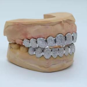 Bijoux dentaires scintillants et brillants Full Iced Out Grillz Top Bottom Moissanite Diamond Personnaliser les dents de couleur pour hommes femmes cadeau - Product Image 2