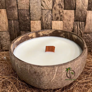 Bougie Répulsive Contre les Insectes en Coquille de Noix de Coco Naturelle 200g/ Mélange d'Huiles Essentielles Pures avec de la Cire de Coco au Meilleur Prix de Gros au Vietnam - Product Image 2
