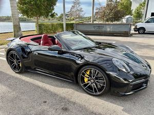 รถ Porsche 911 Turbo S Cabriolet AWD ปี 2024 สภาพดีเยี่ยม ไม่เคยมีอุบัติเหตุ พวงมาลัยซ้าย/ขวา - Product Image 4