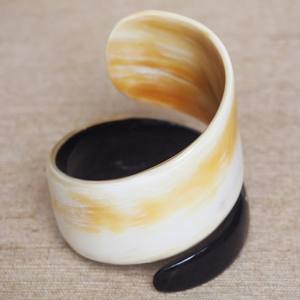 Bracelets en corne de créateur fabriqués au Vietnam meilleures ventes de bracelets artisanaux bon prix bracelet jonc - Product Image 4