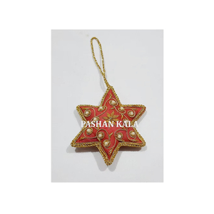 Nouveaux accessoires en forme d'étoile pour broderie dorée Zari, travail artisanal, finition raffinée, décorations de Noël à suspendre, vente en gros - Product Image 1