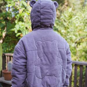 Veste en jean d'hiver mignonne et confortable avec adorables oreilles d'ours, parfaite pour la mode. - Product Image 3