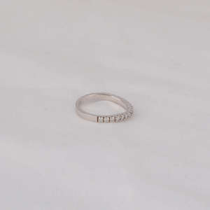 Women's 14 KT Solid White Gold Lab Grown Diamond Wedding Band with 0.7 CT Tiny Round Cut Fashionable Jewelry - Product Image 4