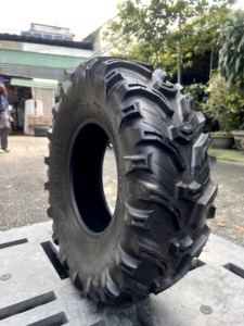 ยางรถเอทีวี KA403 รุ่นใหม่ ขนาด 11-00-8 สีดำ ลายดอกยางแบบ Aggressive สำหรับการปรับปรุงและอัปเกรด - Product Image 1