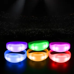 Coldplay gelang berubah warna, gelang RGB menyala kendali jarak jauh LED gelang Xylobands LED pesta