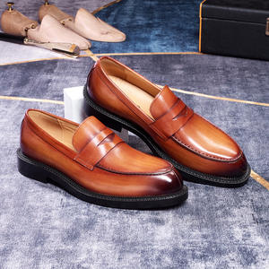 Chaussures habillées classiques en cuir véritable à lacets pour hommes – Idéales pour le bureau - Product Image 3