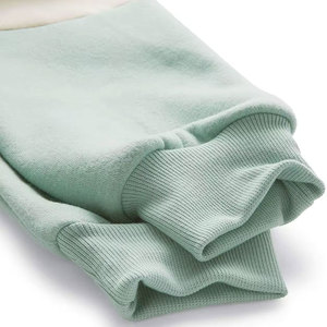 Nueva llegada Sudadera con capucha para mujer Diseño de bloque de color para invierno Logotipo personalizado en blanco al por mayor - Product Image 3