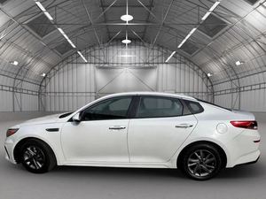 KIA OPTIMA 2020 d'occasion en excellent état, boîte automatique 6 vitesses, traction avant, faible consommation, 185 ch, 2.4L, transmission LX FWD, prête pour la route - Product Image 5