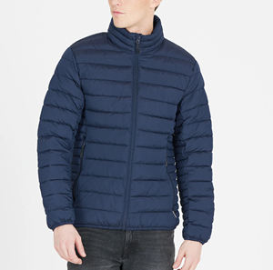 Veste d'hiver tendance, doudoune chaude d'extérieur, capuche, imperméable, épaisse, logo personnalisé, surdimensionnée, unisexe, vente en gros - Product Image 4