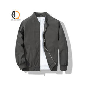 OEM ODM chaqueta de bombardero cortavientos de poliéster y vuelo impermeable con cremallera Casual chaqueta de bombardero impermeable para los hombres - Product Image 4