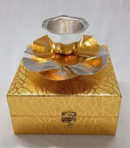 Bougeoir Paon en métal Votive T Light Cadeau dans une boîte en velours - Product Image 3