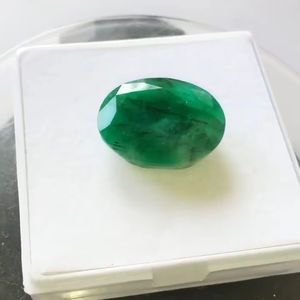 Naturel zambien vert émeraude 24.16cts ovale coupe AAA qualité IGI certifié lustre exceptionnel fabrication de bijoux meilleur raisonnable - Product Image 1