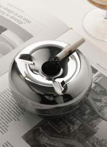 Cendrier moderne pour la maison, la chambre à coucher, la salle d'amis, le salon, la table à manger, le restaurant, le bar - Product Image 2