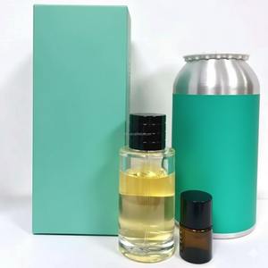 Attar d'orchidée brune, huile de parfum concentrée, floral boisé, luxe, non alcoolisé, longue durée, attar pour hommes et femmes par Ayursav - Product Image 2