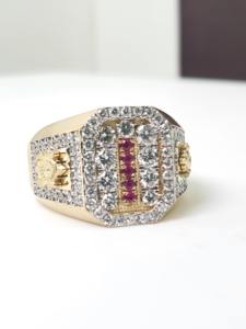 Bague de luxe pour homme de style Hip Hop de forme ronde entièrement glacée et ornée de diamants avec certificat IGI - Product Image 2