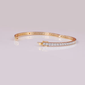 Bracelet de luxe en diamant de laboratoire taillé en plaqué or 18 carats personnalisable pour femmes, nouveau design tendance, bracelet à breloques classique, parfait - Product Image 6