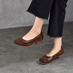 Ballerines et mocassins en cuir souple pour femmes, chaussures confortables à enfiler pour le bureau, la marche décontractée et le quotidien. - Product Image 1