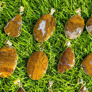 Colgante de piedra preciosa de ópalo Seret azul Cabujón Colgante de metal de ópalo de la mejor calidad Piedra preciosa - Product Image 2