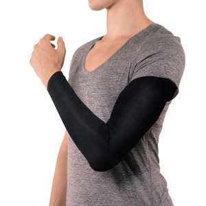 Mangas de brazo clásicas con corte moderno adecuado para actividades deportivas al aire libre y marca - Product Image 5