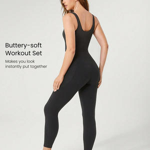 Ensemble t-shirt et legging pour femmes en gros tissu respirant de qualité supérieure vêtements d'entraînement impression personnalisée marque de marque privée - Product Image 2