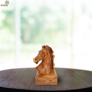 Sculpture de tête de cheval en bois d'olivier sculptée à la main, 24 cm, figurine de cheval en bois artisanale, vente en gros de Bethléem - Product Image 6