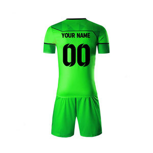 Conjunto de ropa de fútbol personalizado al por mayor totalmente sublimación con diseño personalizado y logotipo servicio OEM ofrecido - Product Image 3