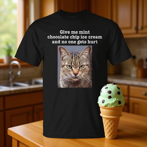 Camiseta con diseño de gato gris tabby, helado de menta y chispas de chocolate, regalo divertido para amantes de las mascotas - Product Image 3