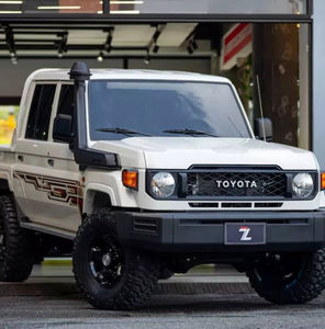 Toyota Land Cruiser 79 2.8 - Product Image 1