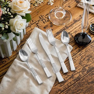 Juego de Cubiertos de Acero Inoxidable Ecológico con Acabado de Lujo para el Hogar y Regalos |   Cubiertos Elegantes para Fiestas - Product Image 3