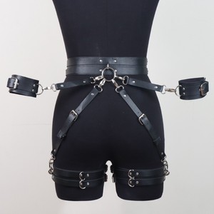 Pantalones de Cuero Sensuales con Cinturón de PU Estilo Hip-Hop para Parejas, Accesorios para Juegos de Rol para Adultos - Product Image 4