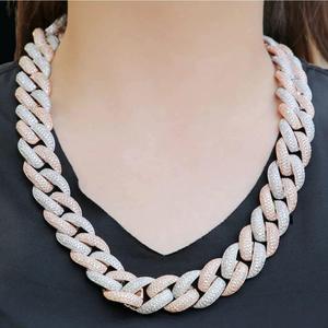 สร้อยคอ SHREYA DIAM VVS มอยส์ซาไนต์ แบบ Cuban Miami Hip Hop Link Chain ขนาด 20 มม. ชุบทองคำสีกุหลาบ พร้อมตัวล็อกแบบกล่องยาว สำหรับงานฉลองครบรอบ - Product Image 2