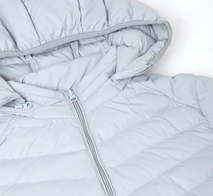 Custom Women Puffer Jackets Lightweight <b>Winter</b> Down <b>Coats</b> Warm and Durable Padded Parkas for <b>Ladies</b> - Product Image 3