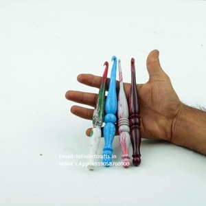 Gancho de ganchillo de madera de resina hecho a mano de alta calidad, agujas de tejer de lujo, sastres, herramientas de costura - Product Image 5