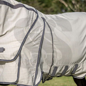 Manta para Caballo Personalizada con Logotipo, Impermeable, Transpirable, Ligera, de Tela Oxford 1200D, para Invierno, para Montar a Caballo con Protección - Product Image 5