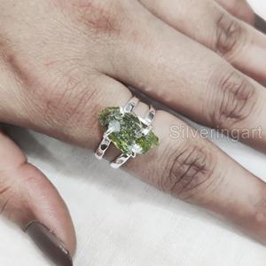 Rough Stone Jewelry Women's Ring Natural Raw Peridot Gemstone August Birthstone Hammered Two Band Ring 925 Sterling Silver Ring - Product Image 4
