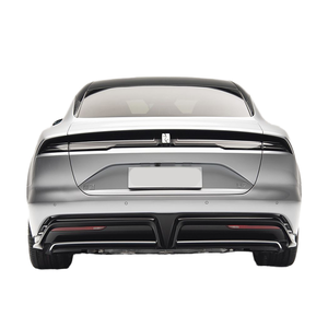 Sedán Eléctrico Grande 2025, 5 Plazas, Gran Autonomía (401-500 Km), Batería de 110 kWh, Motor de 150-200 kW, En Buen Estado - Product Image 5