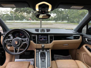 Utilisé 2017 Po-rsc-he Ma-can - Product Image 2