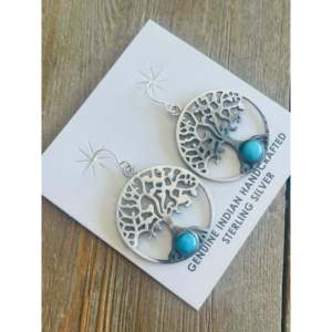 Pendientes Colgantes de Plata de Ley y Turquesa Tony Yazzie Kingman con Perlas y Diamantes, Estilo Religioso para Bodas y Fiestas - Product Image 2