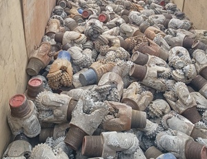 เศษดอกสว่านเจาะหินแบบทริโคน 6 นิ้ว พร้อมเม็ดทังสเตนคาร์ไบด์ ดอกสว่านเจาะหินแบบทริโคนสำหรับอุตสาหกรรมปิโตรเลียม - Product Image 2