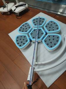 Bestseller 5-Blatt Deckenmontierte LED Metall-OP-Leuchte mit 160.000 Lux Beleuchtung CE <span class=keywords><strong>ISO</strong></span> Zertifiziert 2 Jahre Garantie - Product Image 6