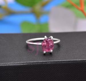 แหวนเงินแท้ 925 สไตล์วินเทจใหม่ คุณภาพ 3A ประดับพลอยโรโดไลต์ทรงแฟนซี สำหรับผู้หญิง เหมาะสำหรับงานแต่งงาน ขายส่ง - Product Image 2