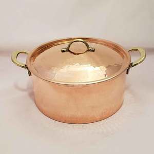 จานเสิร์ฟอาหารทำจากทองแดงเป็นมิตรต่อสิ่งแวดล้อมเครื่องใช้ในอินเดียสำหรับทำอาหาร - Product Image 1