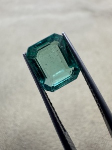 Piedra preciosa suelta de Esmeralda natural de alta calidad 100% natural de lote de Esmeralda suelta al por mayor para uso de joyería de alto grado o anillo - Product Image 4