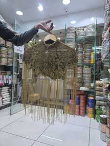 Poncho de soirée Kushang Textile Designer en mélange de soie brodé de perles et de cristaux, en tissu organza antistatique, à franges faites à la main, respirant - Product Image 6