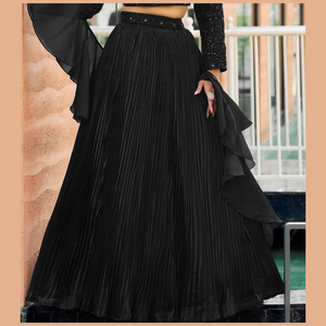 Lehenga ผ้าเกาหลีสีดำสง่างามเที่ยงคืนพร้อมลูกปัดลูกแพร์มีรายละเอียดชุดอินเดียที่ทันสมัยจากอินเดีย - Product Image 3