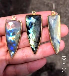 Collier pendentif en argent sterling 925 plaqué or vermeil rhodié avec pierre de labradorite facettée de guérison - Product Image 1