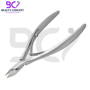 Cortacutículas Profesional de Acero Inoxidable con Punta Extra Afilada de 7mm y Hojas Curvas, Mango Liso y Duradero para el Cuidado de las Uñas - Product Image 4