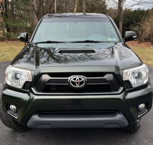 Toyota Tacoma TRD Sport Double Cab 4x4 Diesel Turbo Automatique 2024 avec sièges en cuir – Neuf et Prêt à l'emploi - Product Image 2