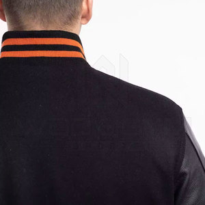 เสื้อแจ็คเก็ตวาร์ซิตี้แขนยาวผ้าโพลีเอสเตอร์/คอตตอนปักลายพิมพ์ลายตามสั่งสำหรับผู้ชาย สไตล์ฮ็อตเซลลิ่งแนวสตรีทแฟชั่น คอตั้งทรงเบสบอล - Product Image 4